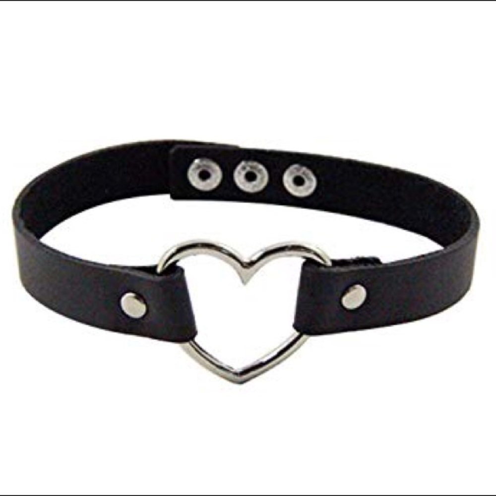 🖤Black Heart Choker🖤
